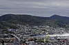 Utsikt over Nygårdshøyden, Gyldenpris og Laksevåg i Bergen sett fra Fløien.